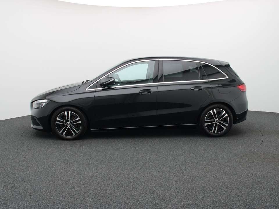 Mercedes-Benz B 180 - Imagem 4