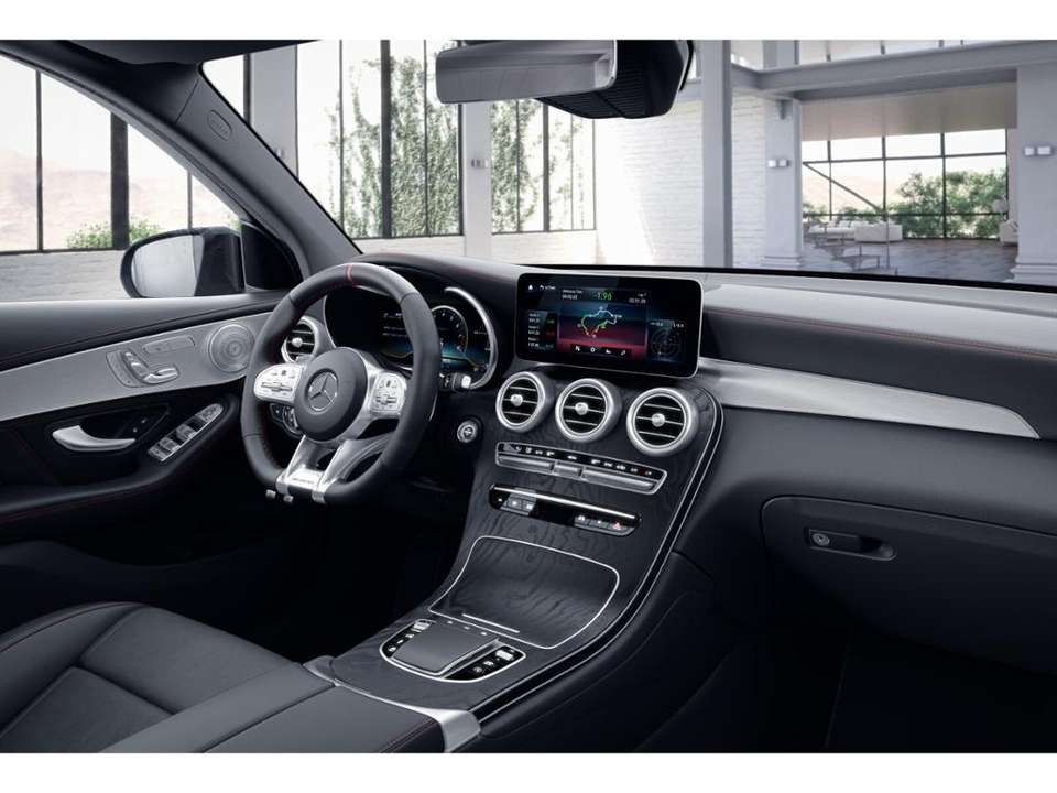 Mercedes-Benz GLC 43 AMG - Imagem 12