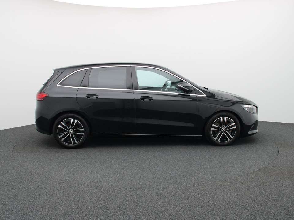 Mercedes-Benz B 180 - Imagem 6