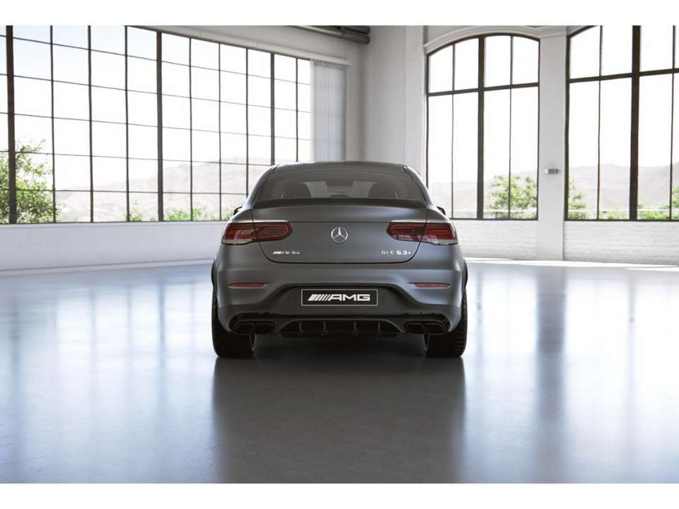 Mercedes-Benz GLC 63 AMG - Imagem 4