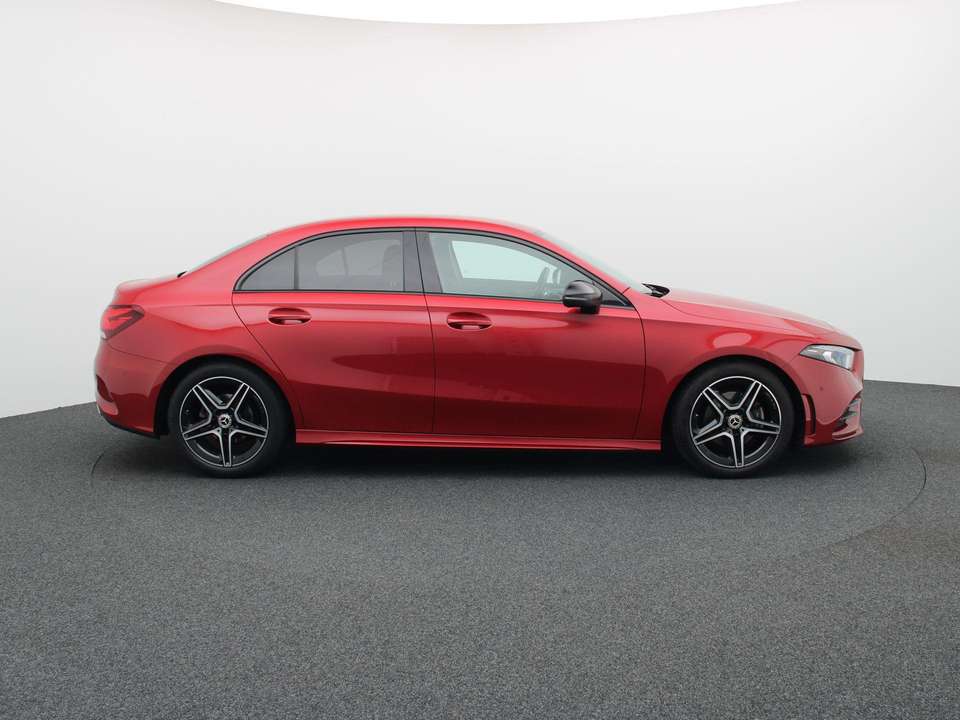 Mercedes-Benz A 180 - Imagem 6