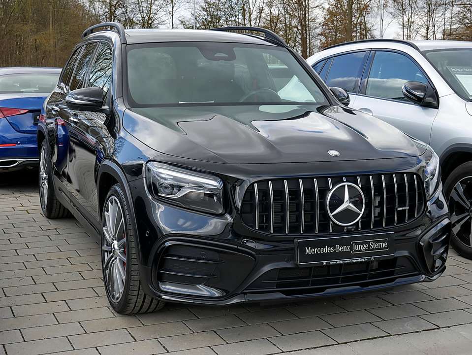 Mercedes-Benz GLB 35 AMG - Imagem 2
