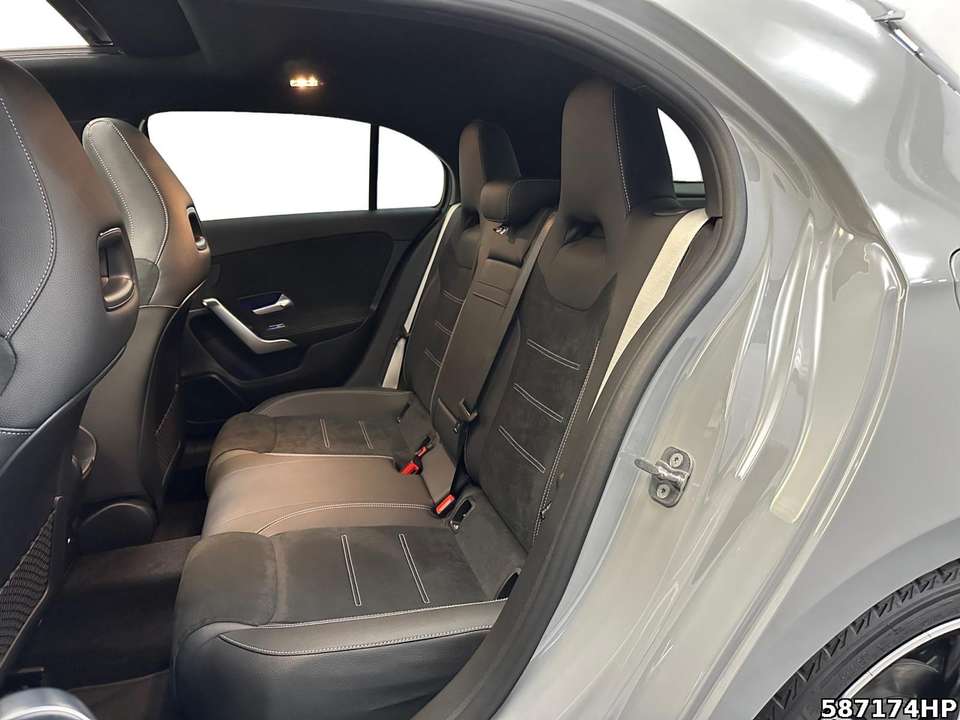 Mercedes-Benz A 200 - Imagem 12