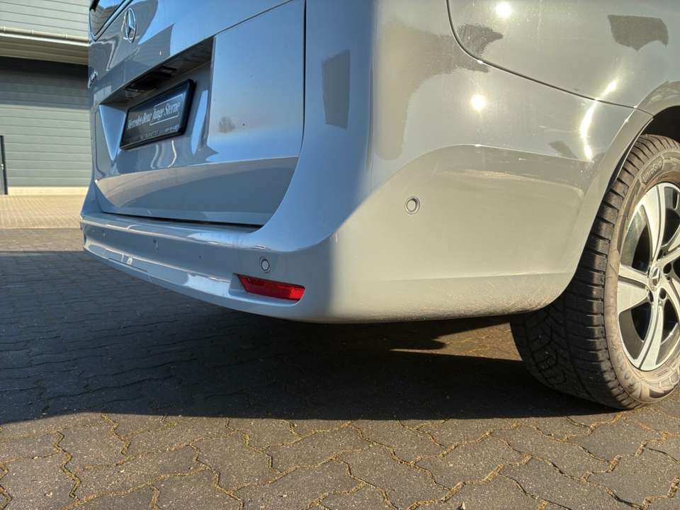Mercedes-Benz EQV 300 - Imagem 11