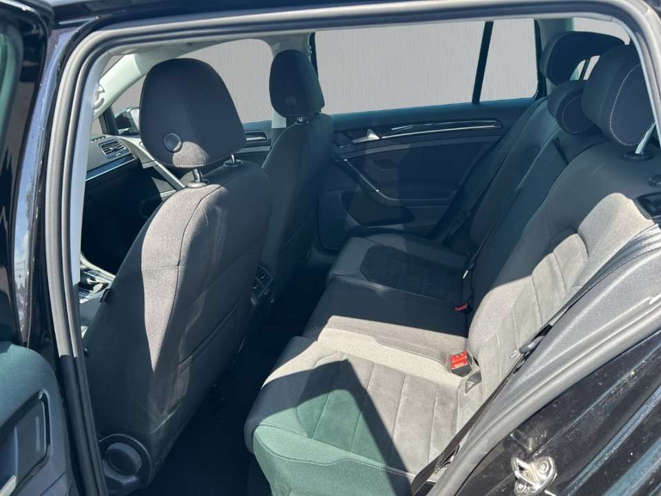 Volkswagen Golf - Imagem 14