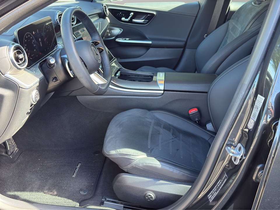 Mercedes-Benz C 300 - Imagem 9