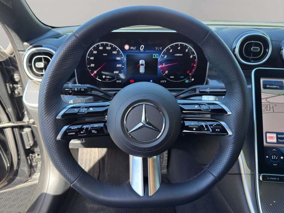 Mercedes-Benz C 300 - Imagem 10
