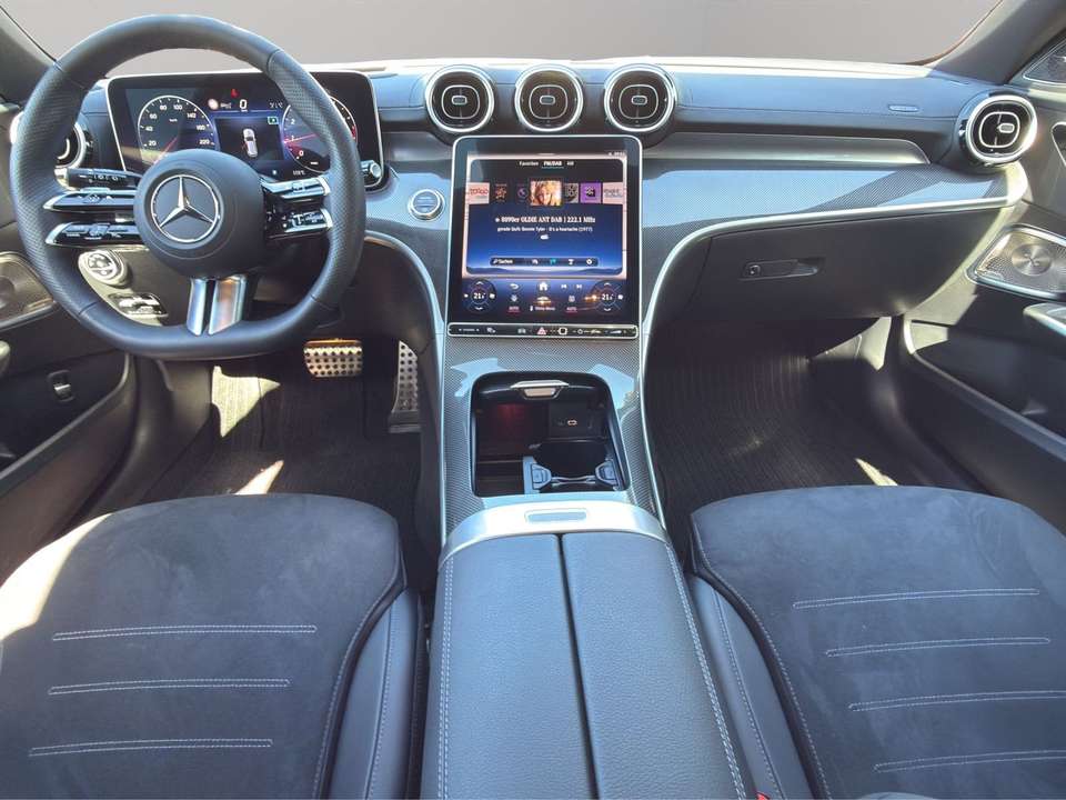 Mercedes-Benz C 300 - Imagem 14