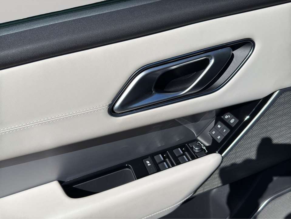 Land Rover Range Rover Velar - Imagem 13