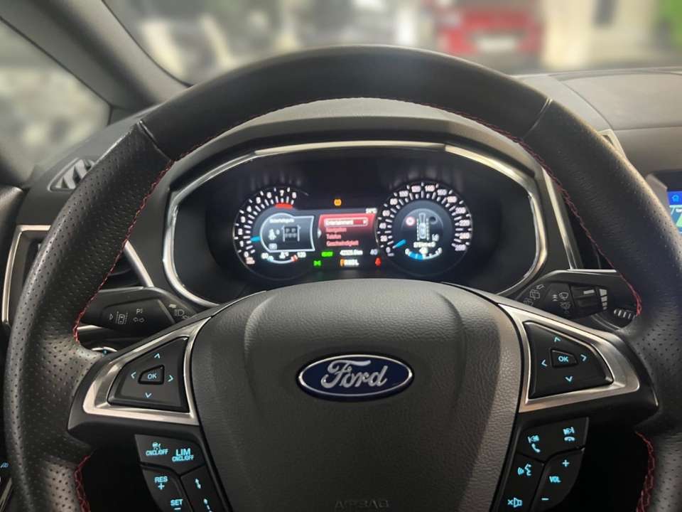 Ford S-Max - Imagem 8