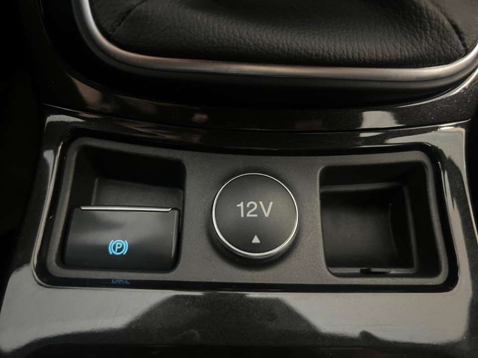 Ford Kuga - Imagem 13