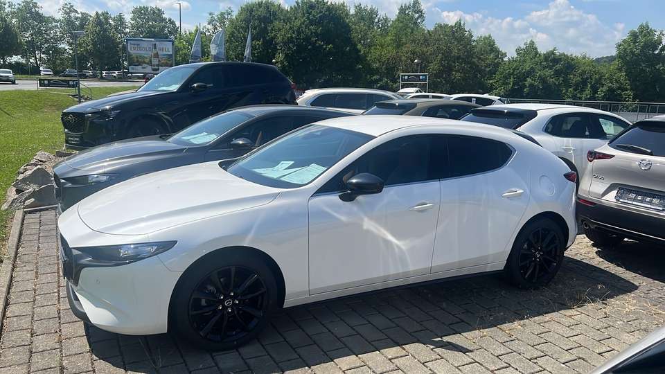 Mazda 3 - Imagem 1