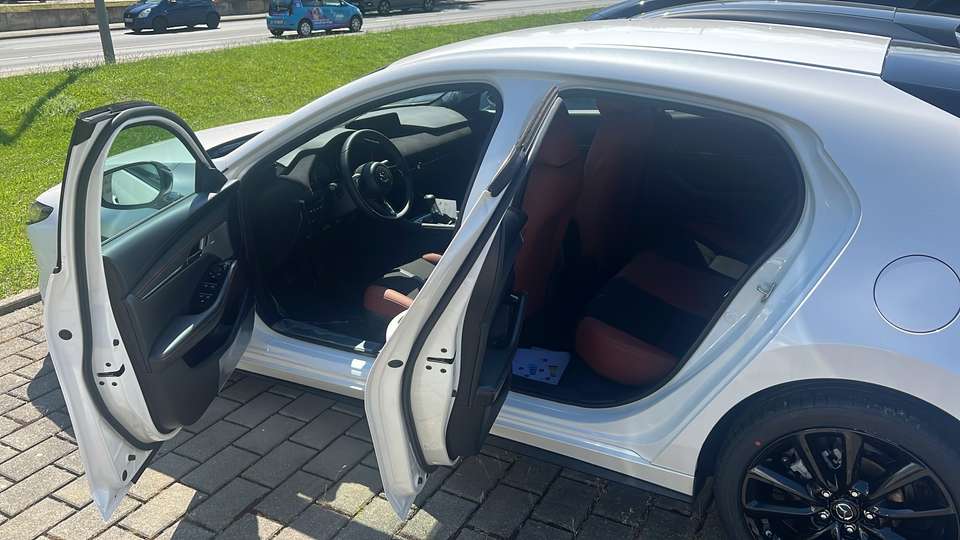 Mazda 3 - Imagem 5