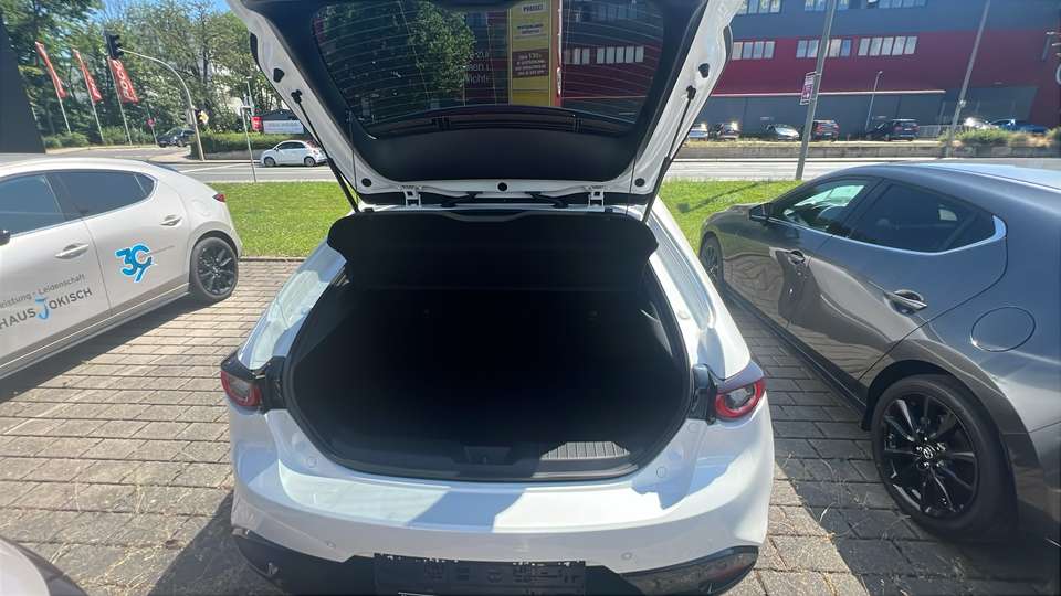 Mazda 3 - Imagem 10