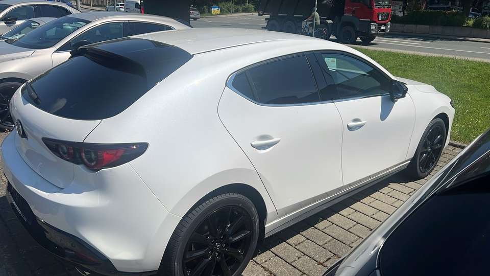 Mazda 3 - Imagem 12