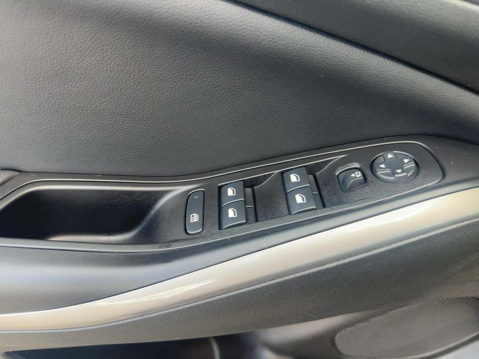 Opel Grandland - Imagem 12