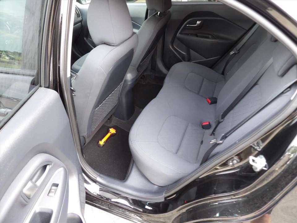Kia Rio - Imagem 9