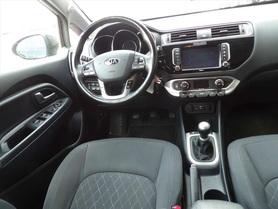 Kia Rio - Imagem 13