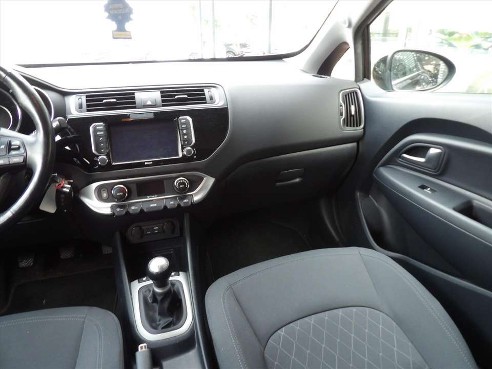 Kia Rio - Imagem 14