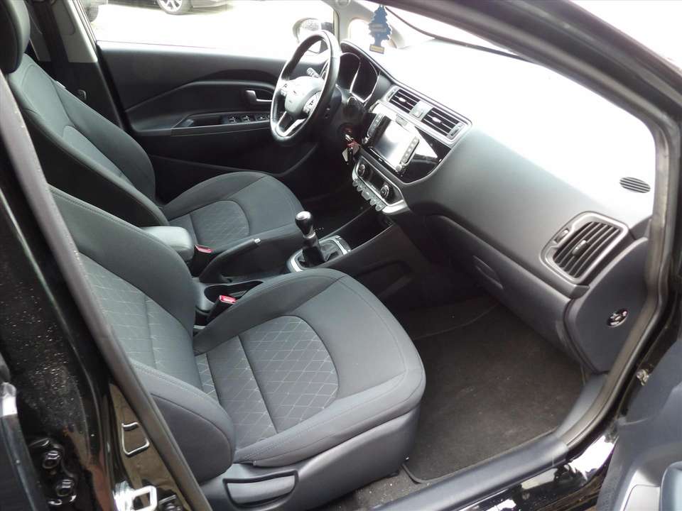 Kia Rio - Imagem 18