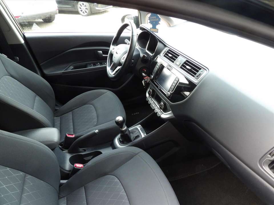 Kia Rio - Imagem 20