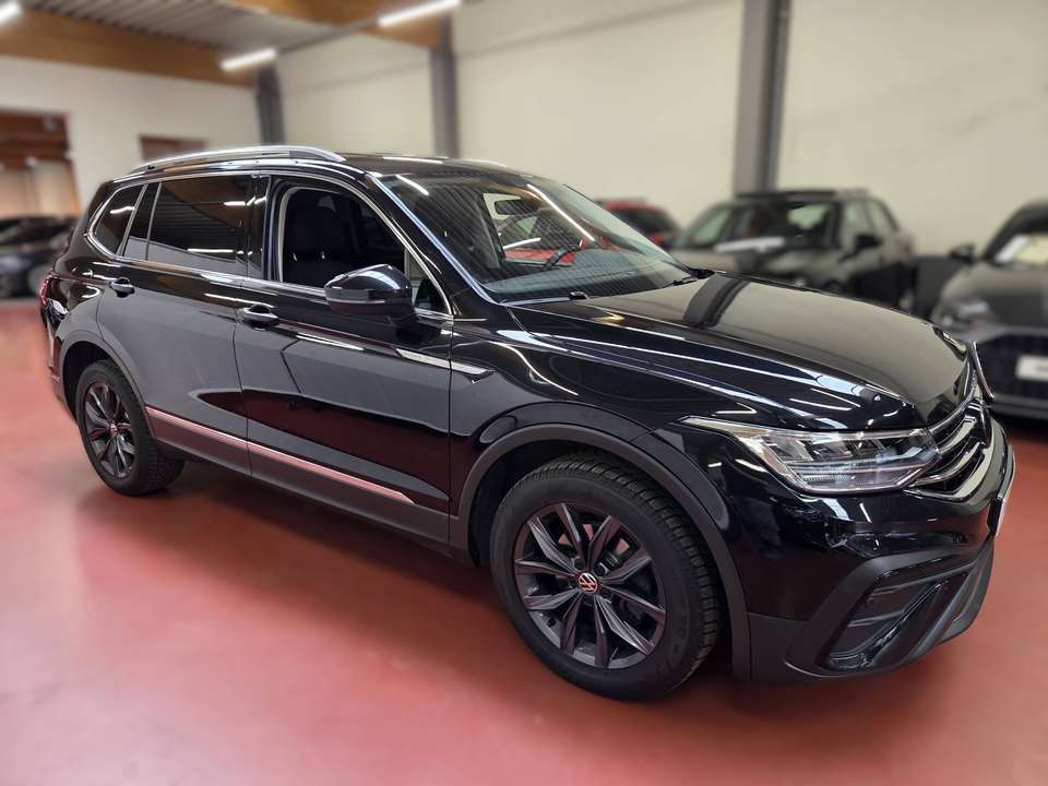 Volkswagen Tiguan Allspace - Imagem 2