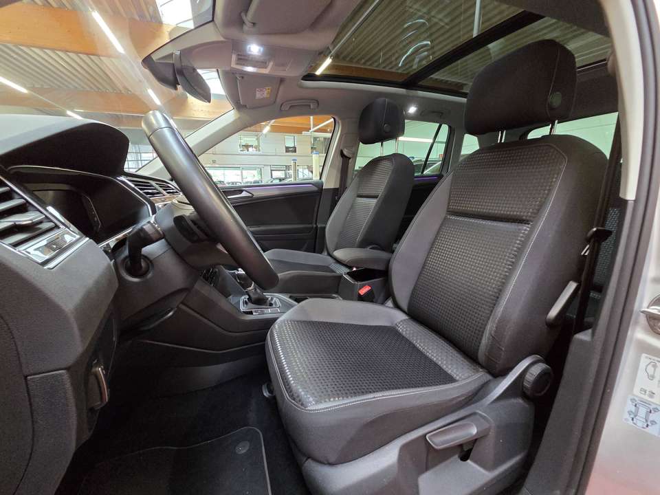 Volkswagen Tiguan - Imagem 8