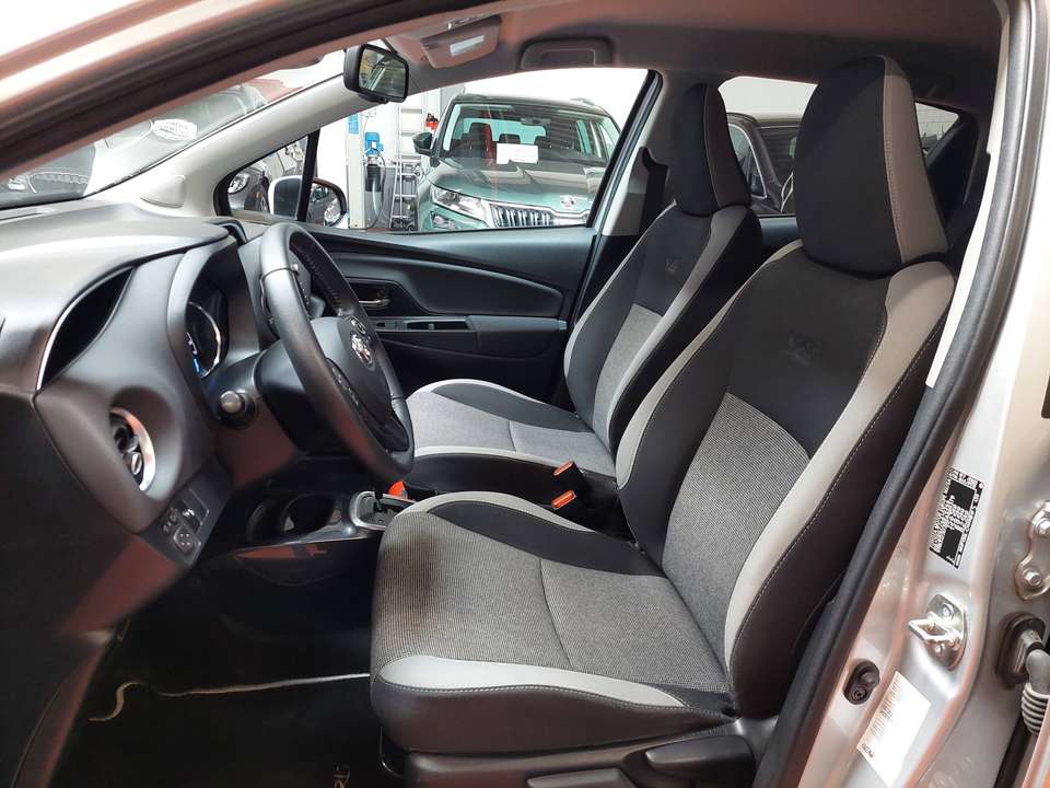 Toyota Yaris - Imagem 6