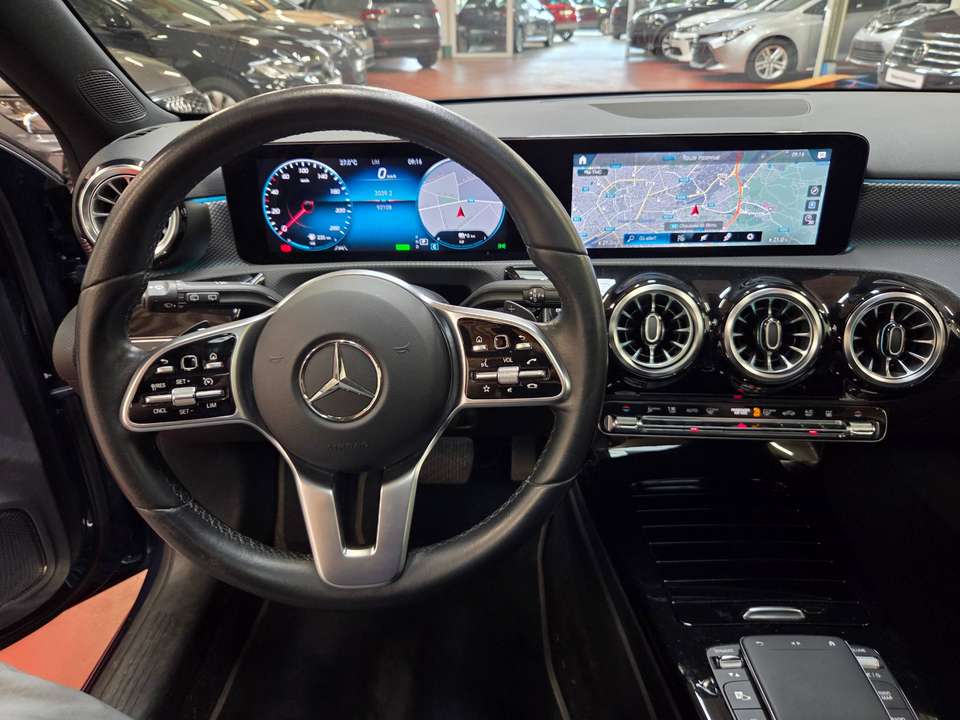 Mercedes-Benz A 250 - Imagem 12