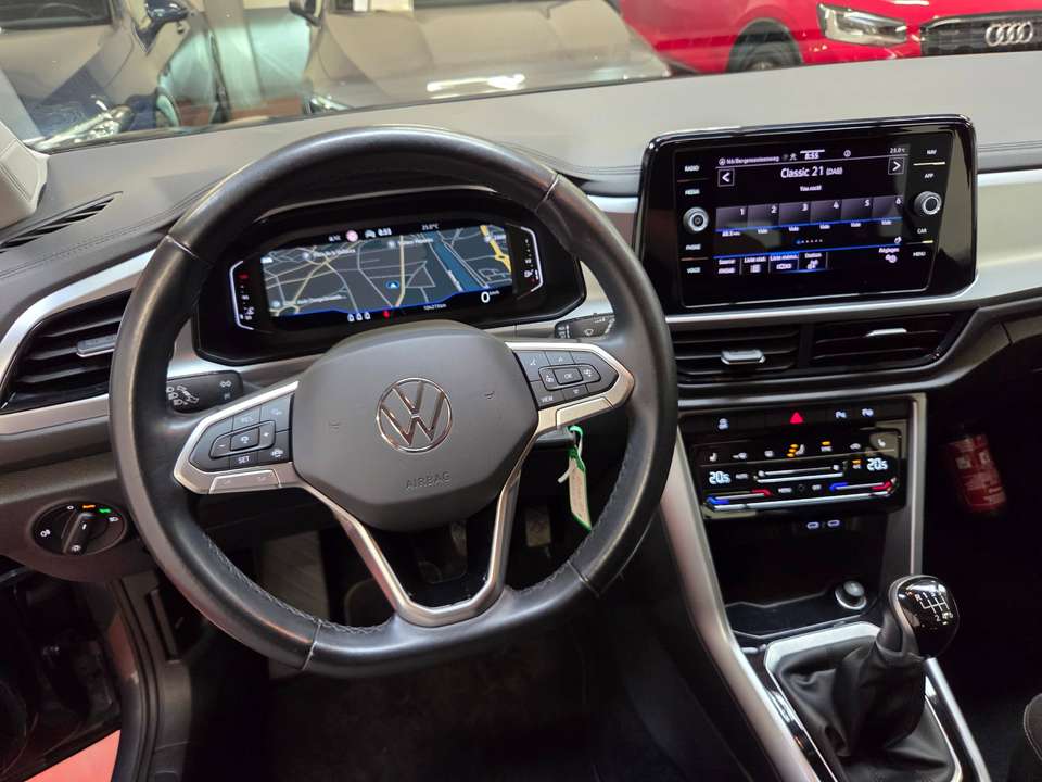 Volkswagen T-Roc - Imagem 11