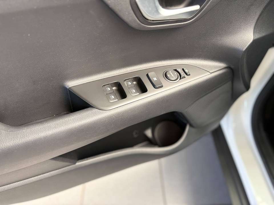 Kia Stonic - Imagem 10