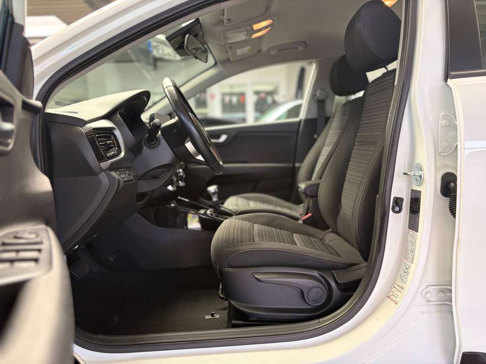 Kia Stonic - Imagem 11