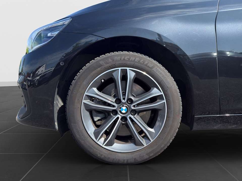 BMW 218 - Imagem 8