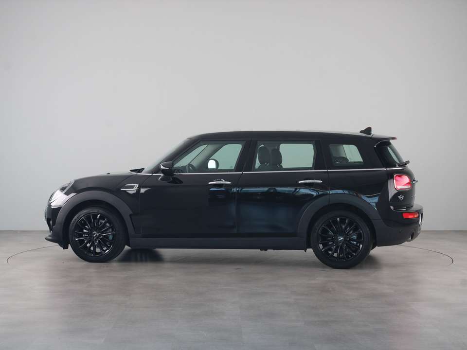 MINI One Clubman - Imagem 8
