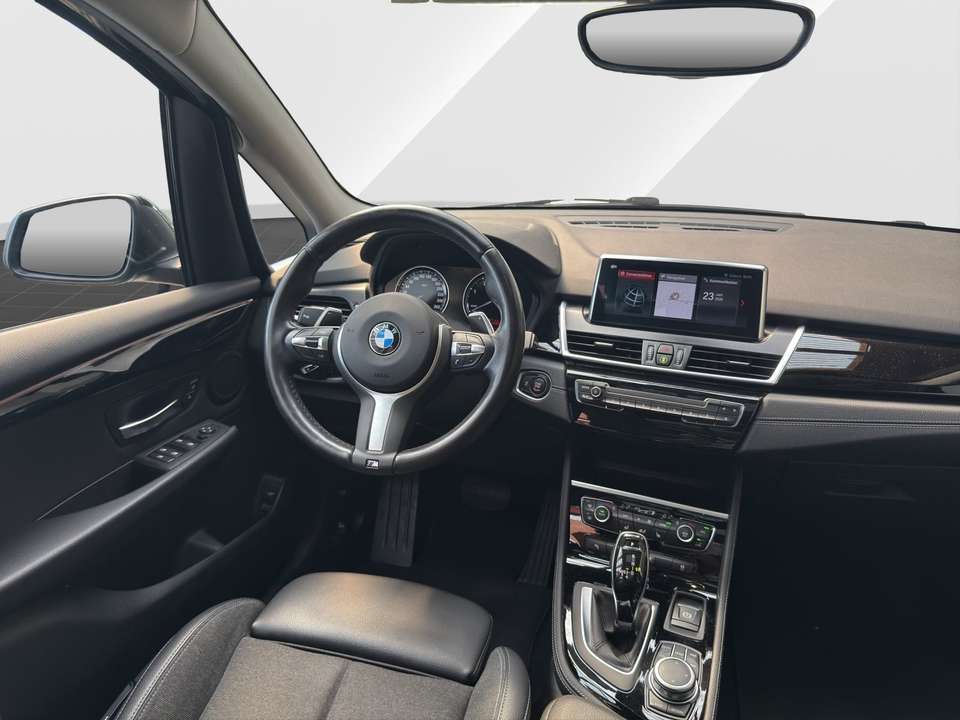 BMW 218 - Imagem 9