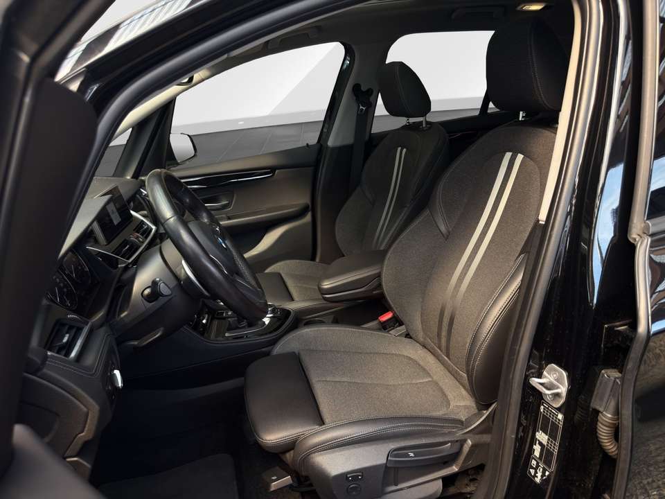 BMW 218 - Imagem 11