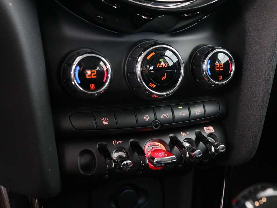 MINI Cooper - Imagem 13