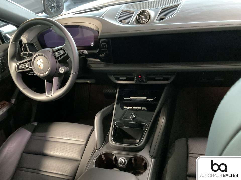 Porsche Cayenne - Imagem 9