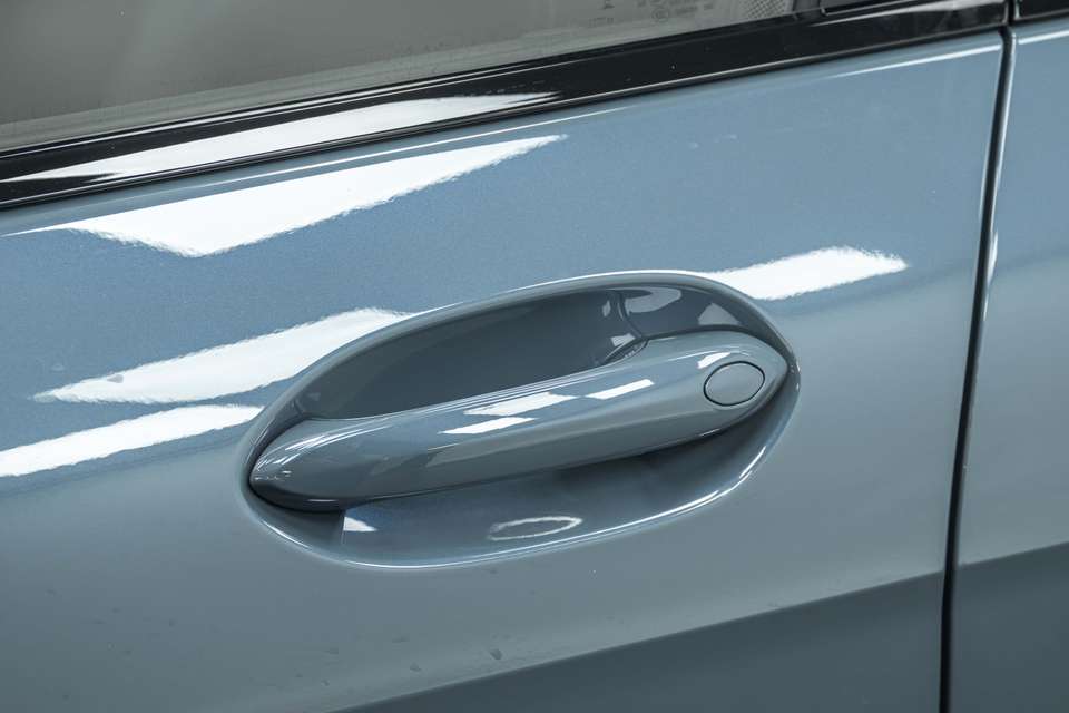BMW 220 - Imagem 8