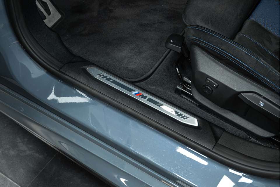 BMW 220 - Imagem 11