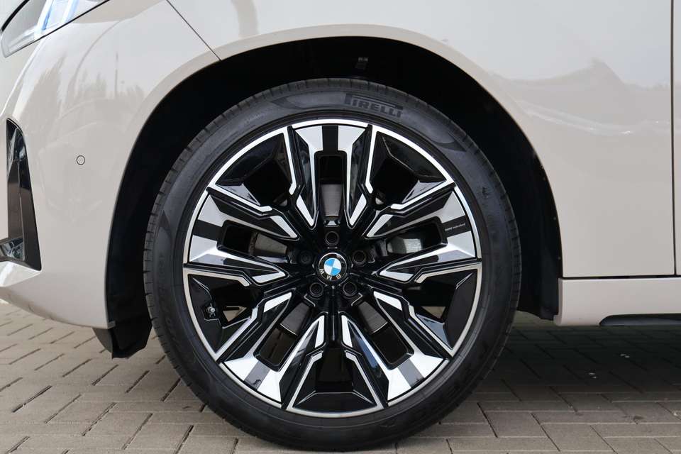 BMW X3 - Imagem 7