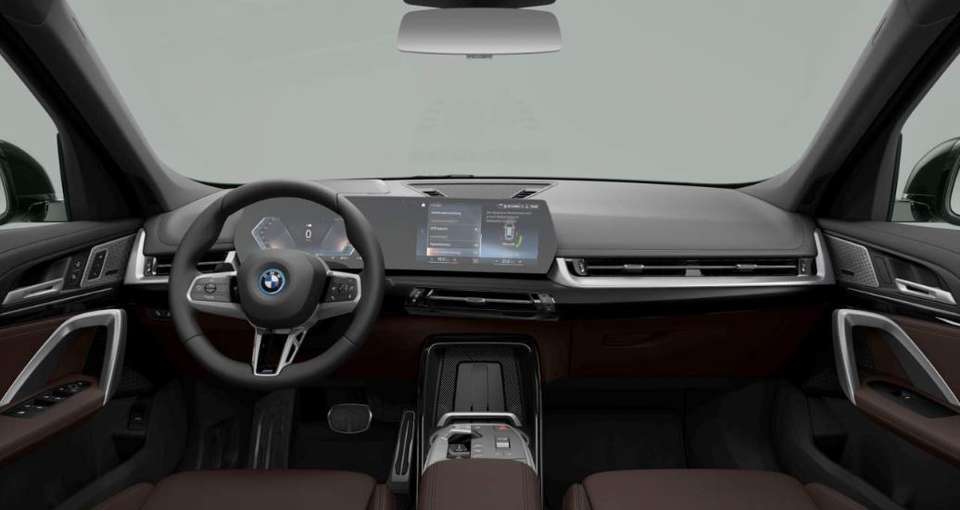 BMW iX1 - Imagem 2