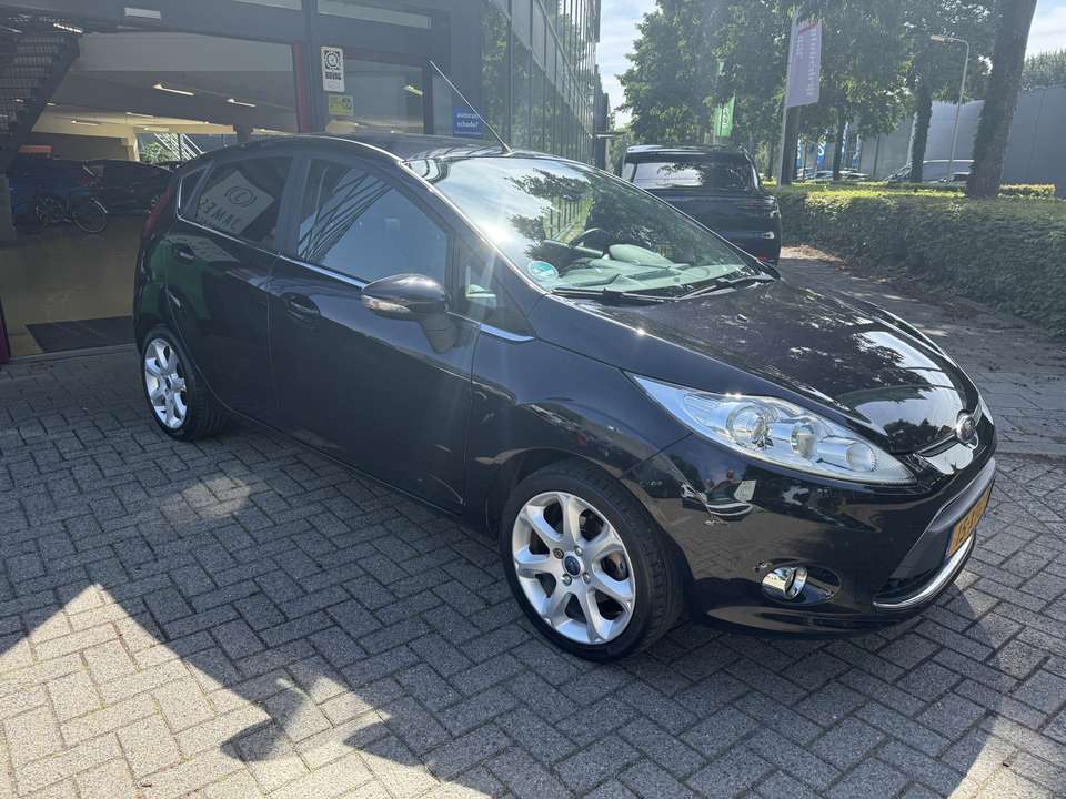 Ford Fiesta - Imagem 6