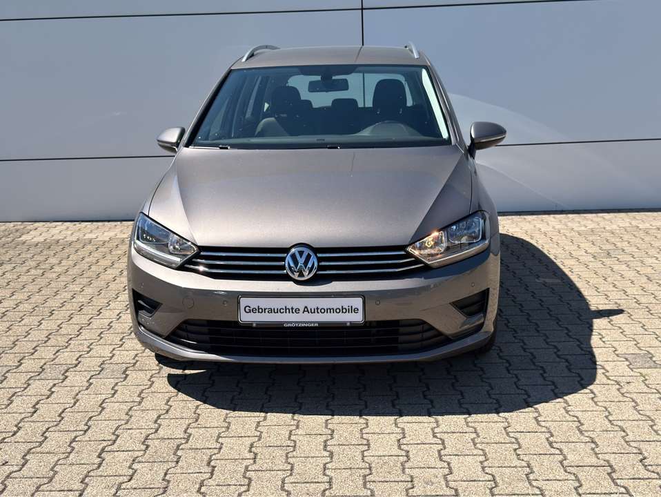 Volkswagen Golf Sportsvan - Imagem 2