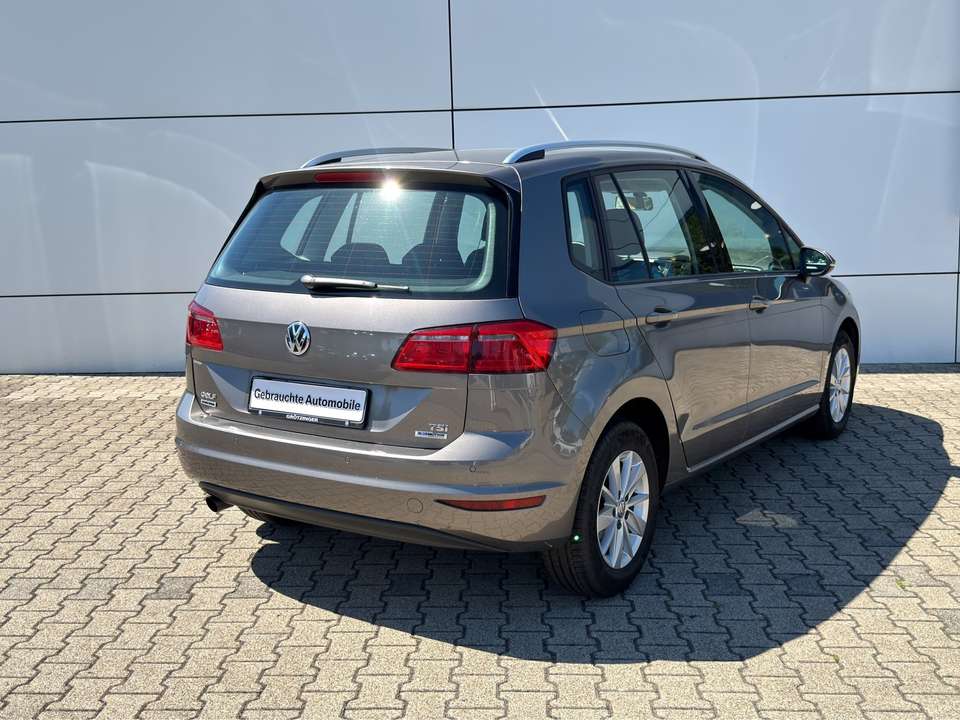 Volkswagen Golf Sportsvan - Imagem 4