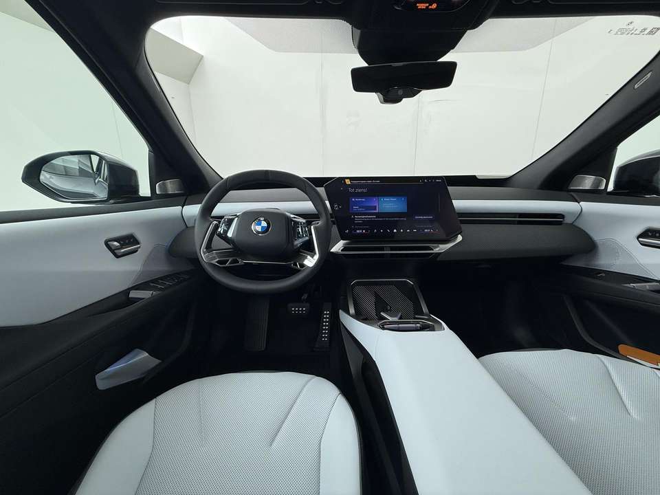 BMW iX3 - Imagem 5