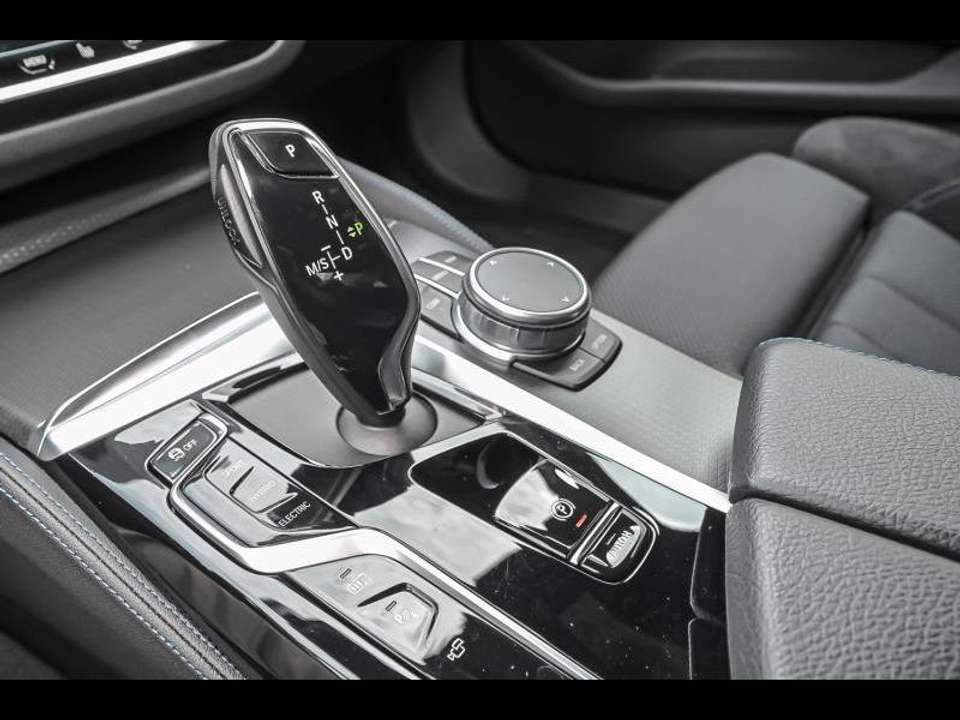 BMW 530 - Imagem 11