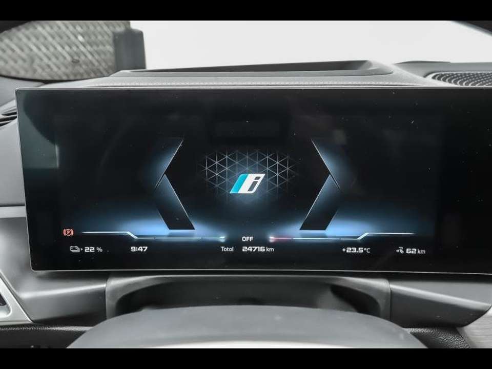BMW i4 - Imagem 10