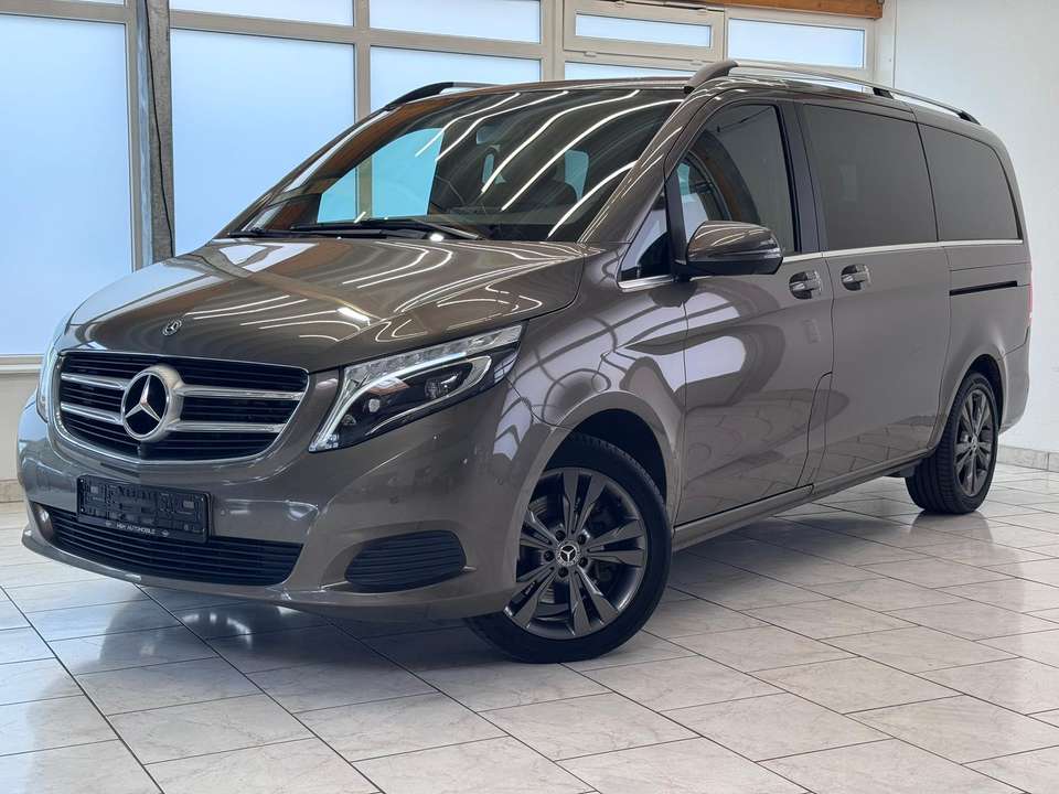 Mercedes-Benz V 250 - Imagem 1