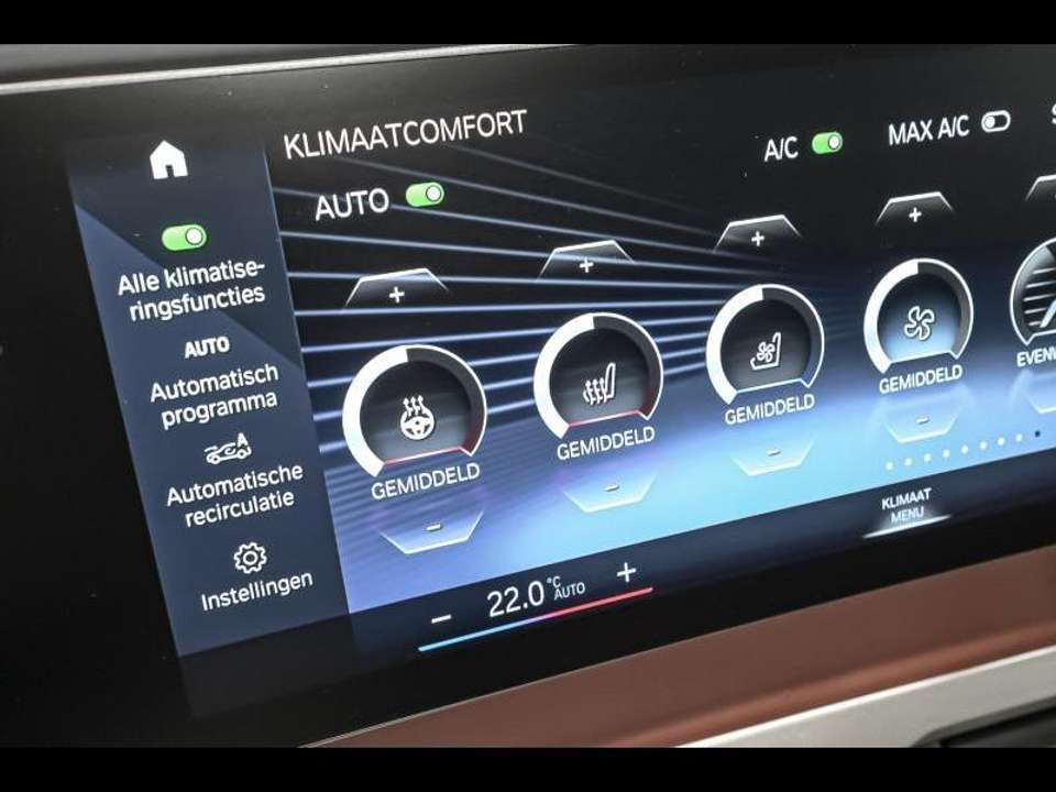 BMW iX - Imagem 13